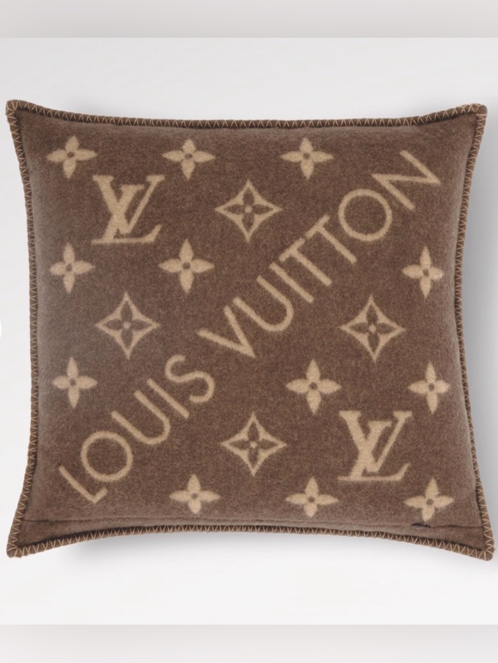 Louis Vuitton Neo Monogram Cushion
